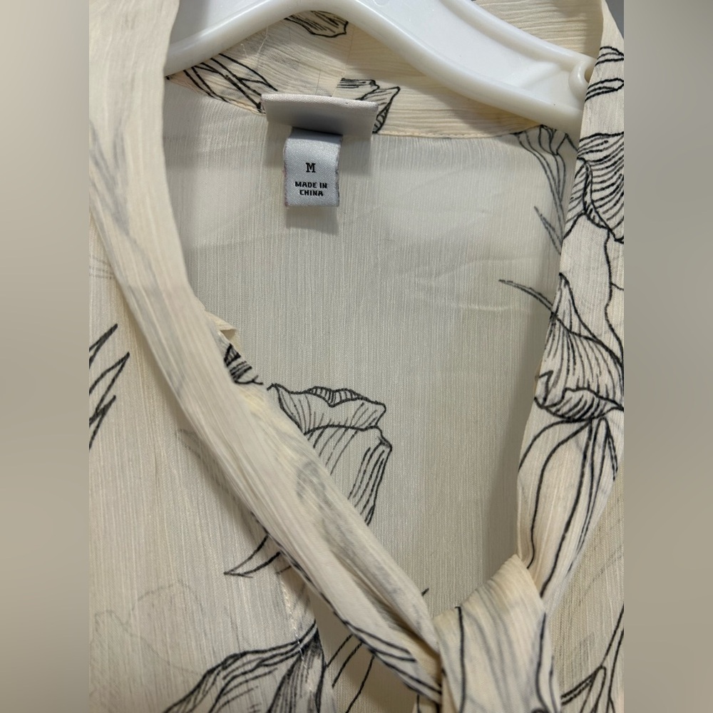 A New Day Cream Floral Dress- Size M - Picture 3 of 6